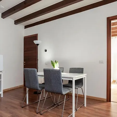 Appartement A Quiet Place In Verbania